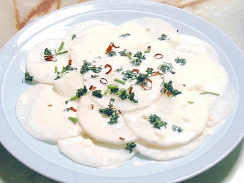 大根をマヨネーズソースで!大根のカルパッチョ風♪